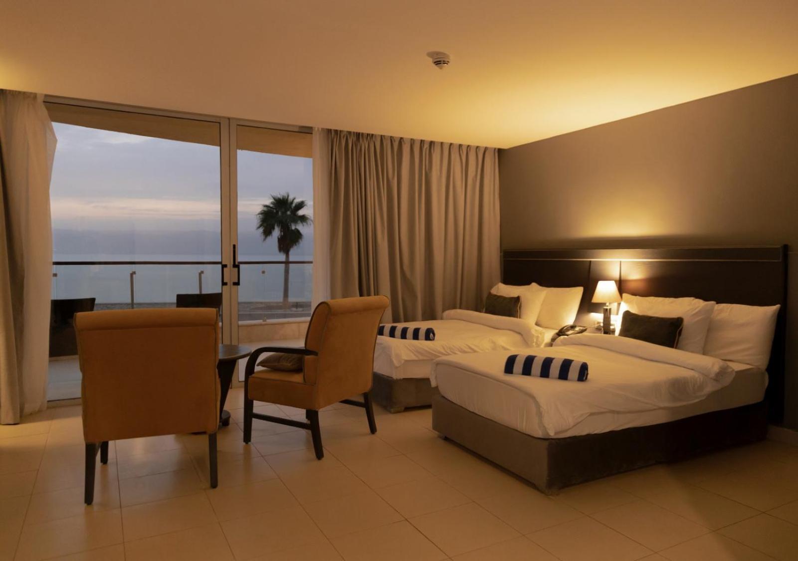 O Beach Hotel & Resort Sweimeh 외부 사진